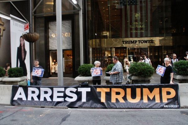 Should The Mar-A-Lago Raid Be Investigated Further?