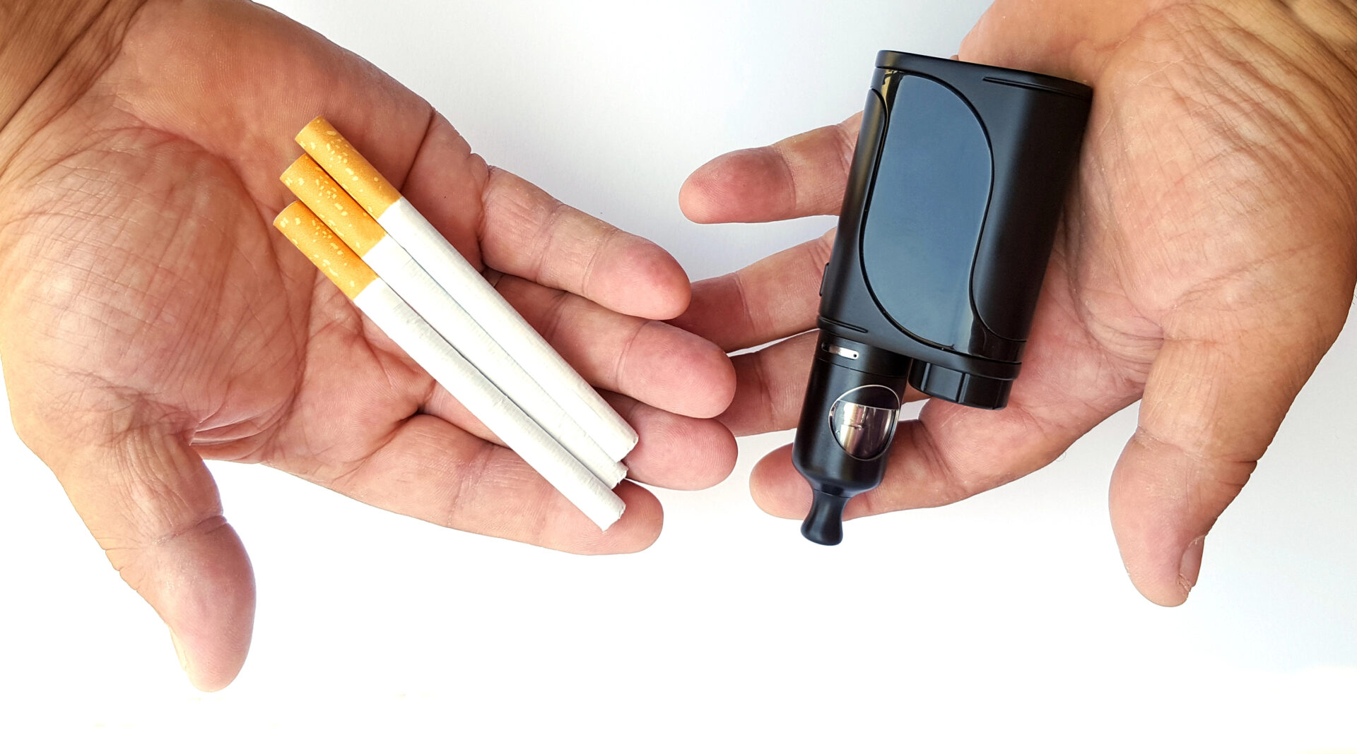 Which is worse for health: vaping or smoking?