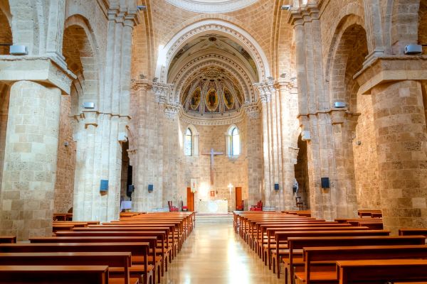 Should Christian Missionaries Go To Dangerous Countries?