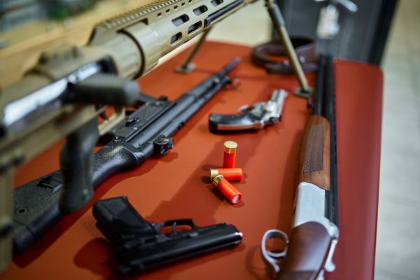 Should The Age To Buy Rifles Be Raised To 21?
