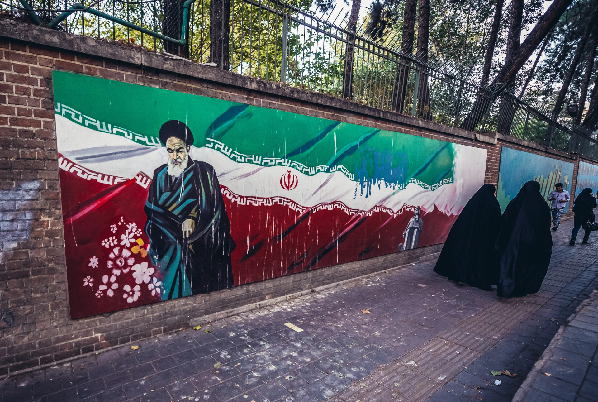 Would you support a land war in Iran to depose the Ayatollah regime?
